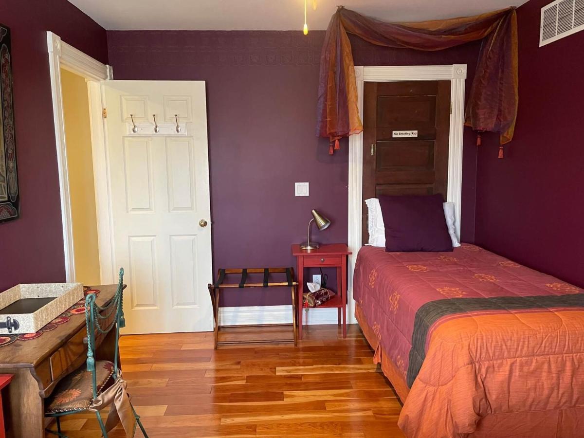 Globetrotters B&B Niagara-on-the-Lake Exteriör bild