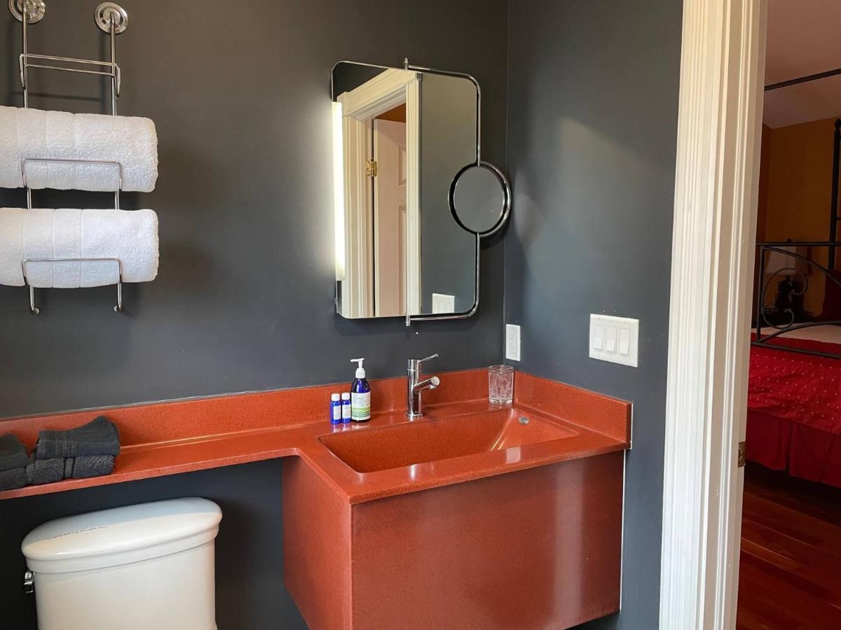 Globetrotters B&B Niagara-on-the-Lake Exteriör bild