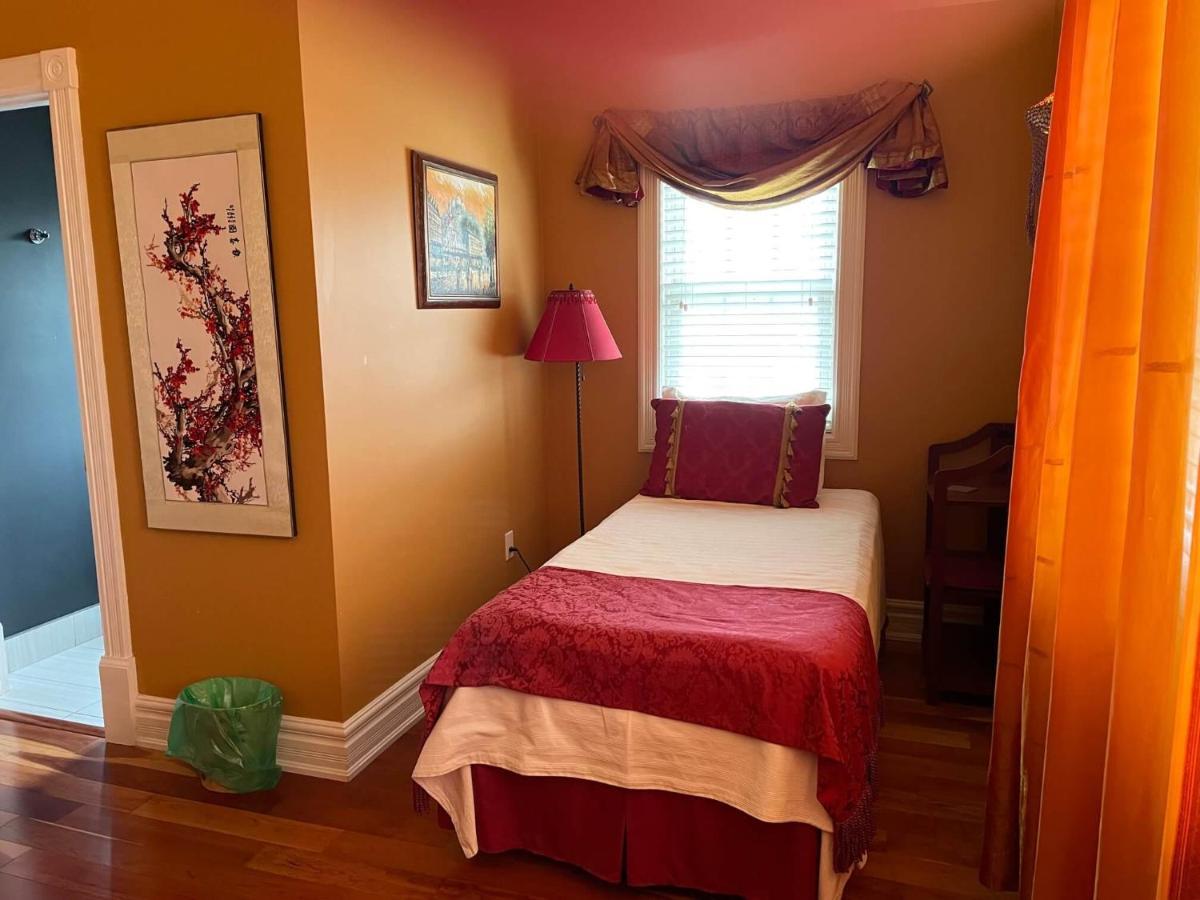 Globetrotters B&B Niagara-on-the-Lake Exteriör bild