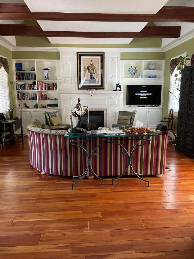 Globetrotters B&B Niagara-on-the-Lake Exteriör bild